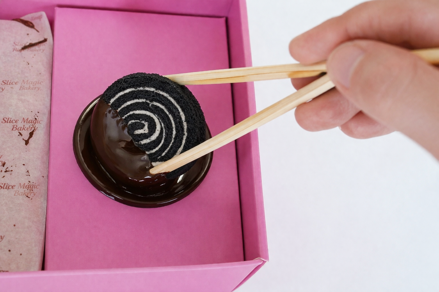 Roll & Dip Bites — Oreo