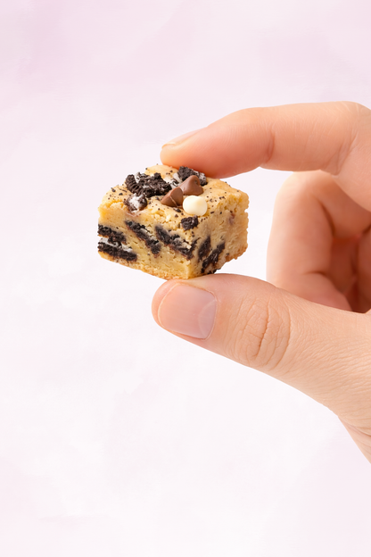 Oreo Blondie Bites