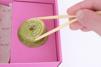 Roll & Dip Bites — Pistachio